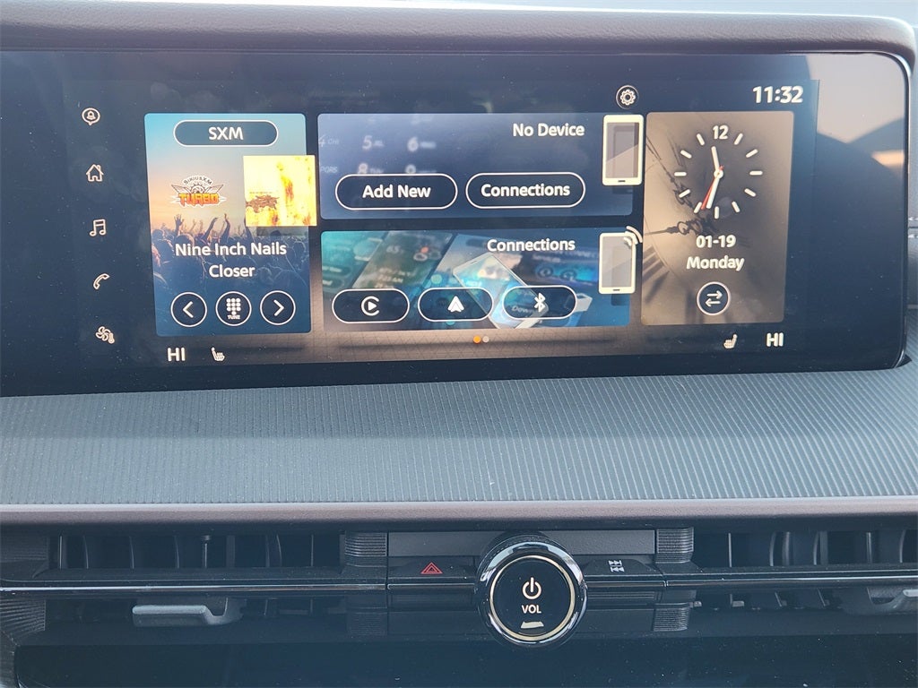 2025 Nissan Murano SV