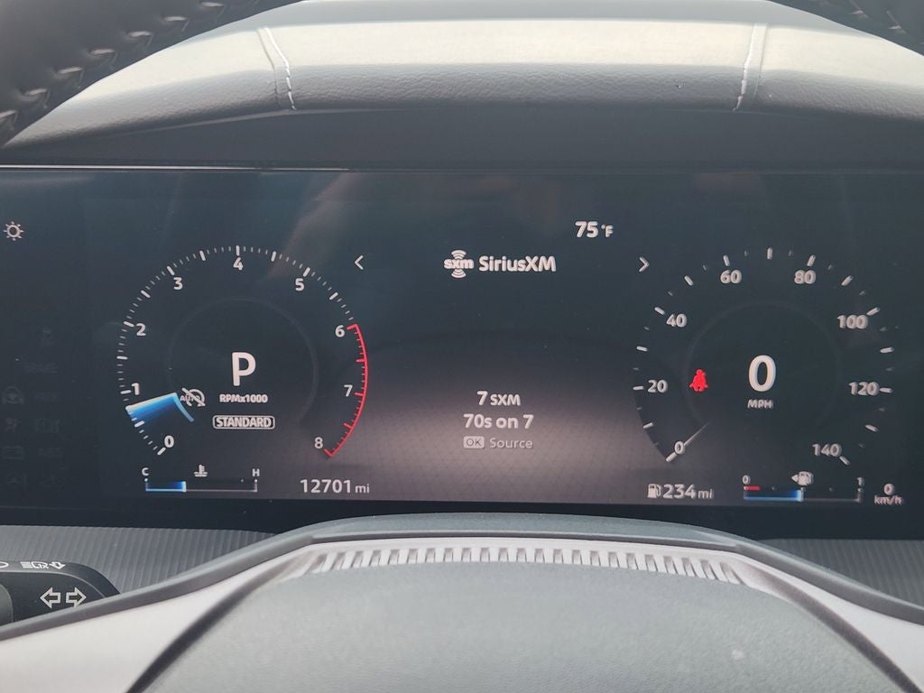 2025 Nissan Murano SV