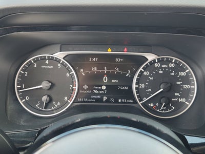2024 Nissan Pathfinder SL