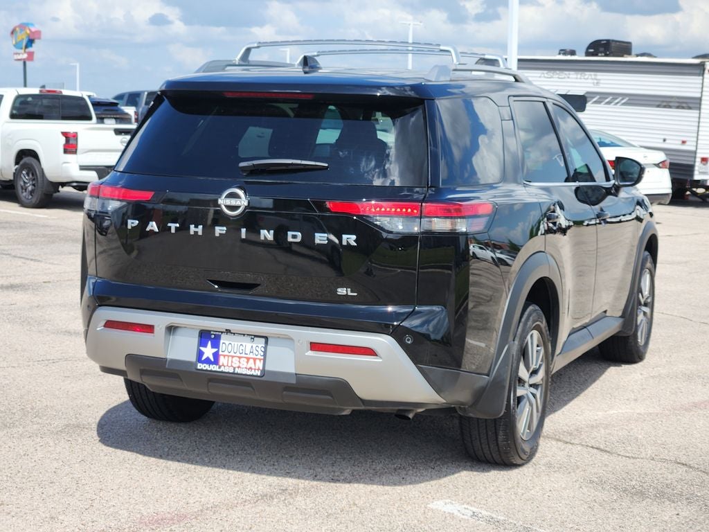 2024 Nissan Pathfinder SL