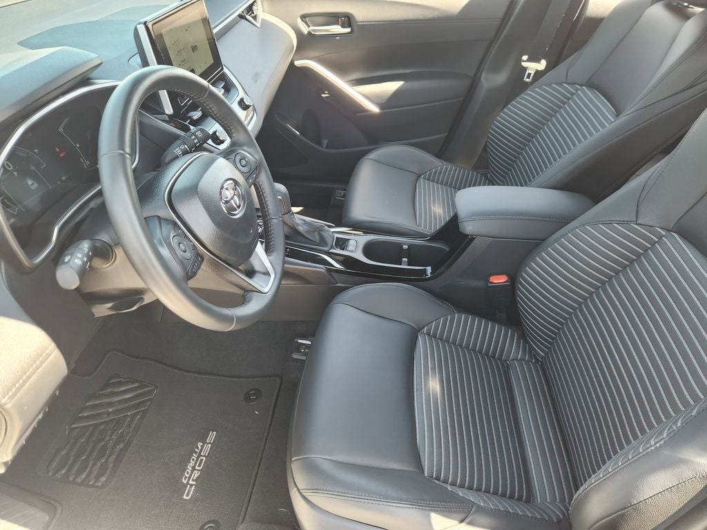 2025 Toyota Corolla Cross Hybrid XSE