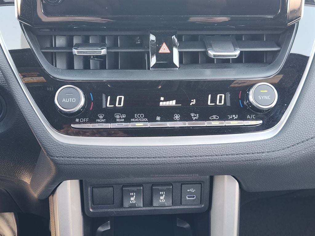 2025 Toyota Corolla Cross Hybrid XSE