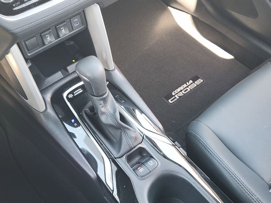 2025 Toyota Corolla Cross Hybrid XSE