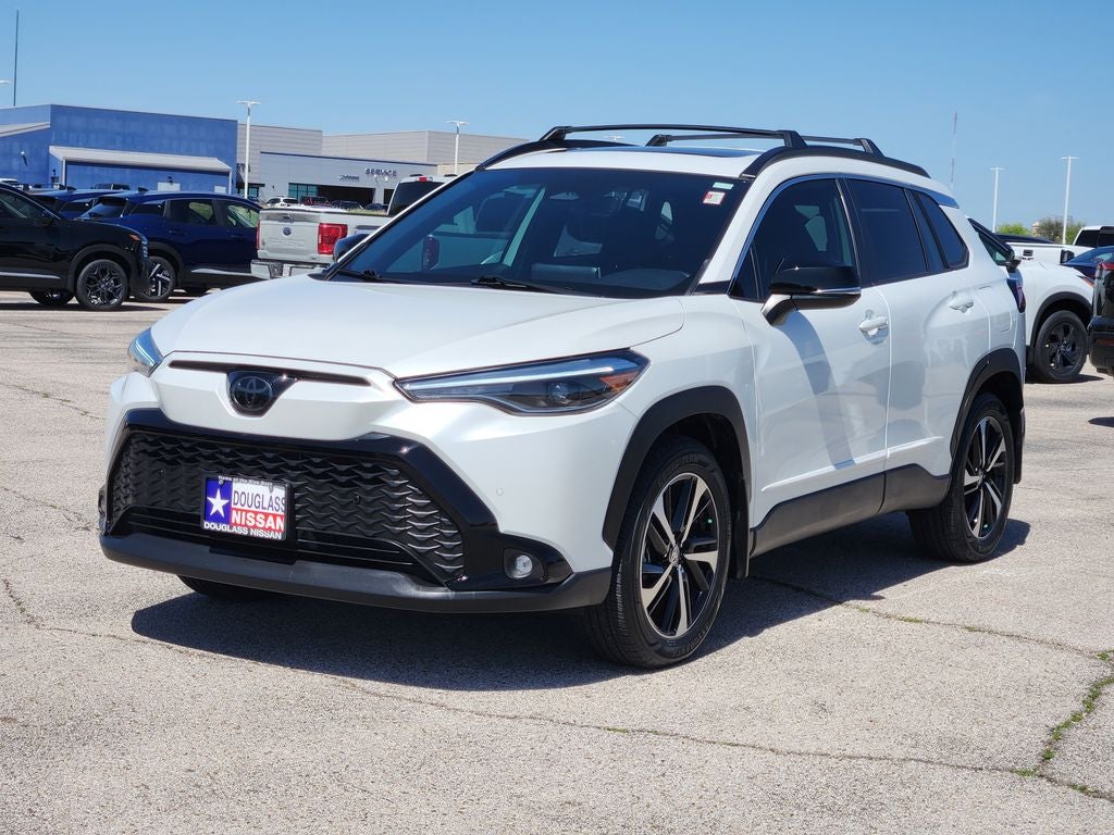 2025 Toyota Corolla Cross Hybrid XSE