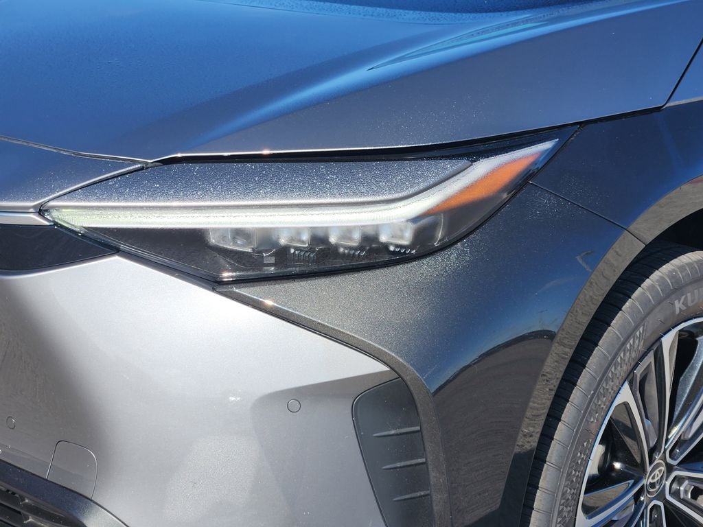 2023 Toyota bZ4X Base