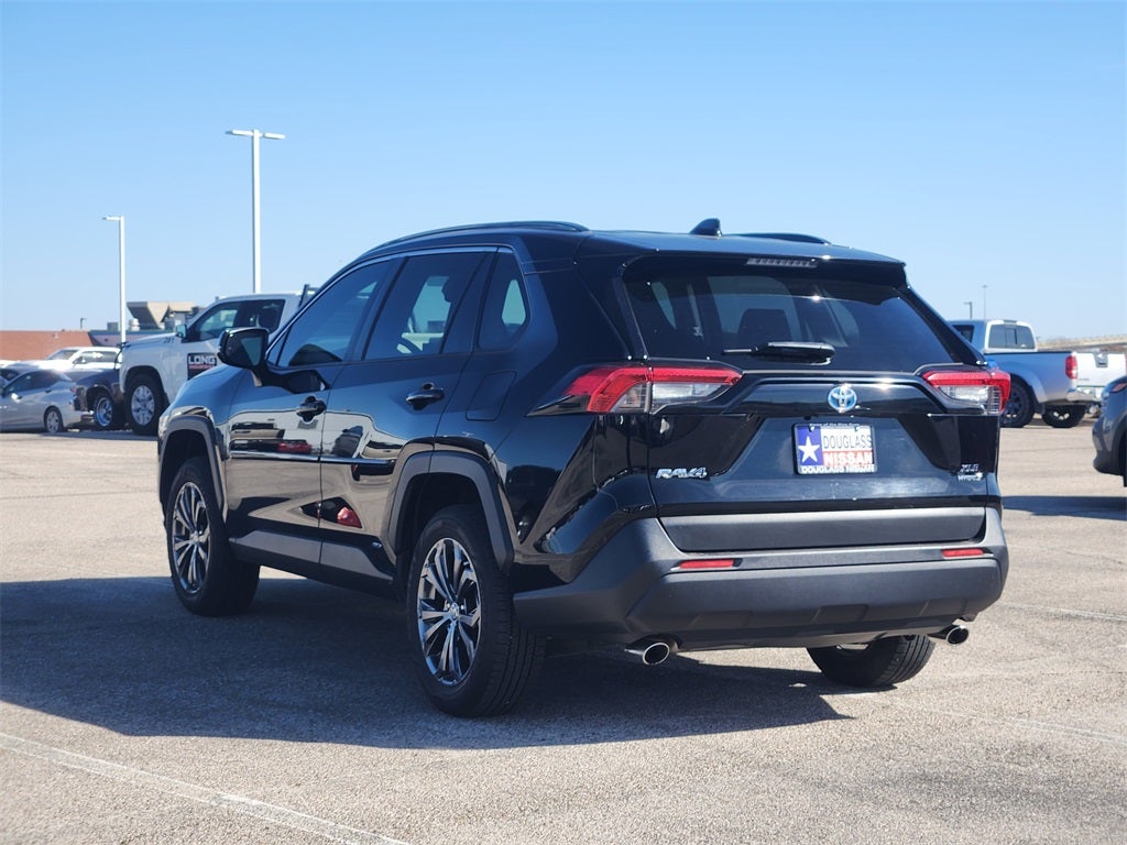 2022 Toyota RAV4 Hybrid XLE Premium