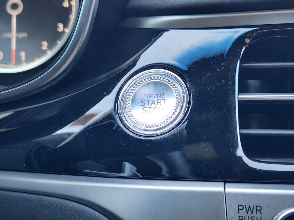 2025 Genesis G70 3.3T Sport Advanced