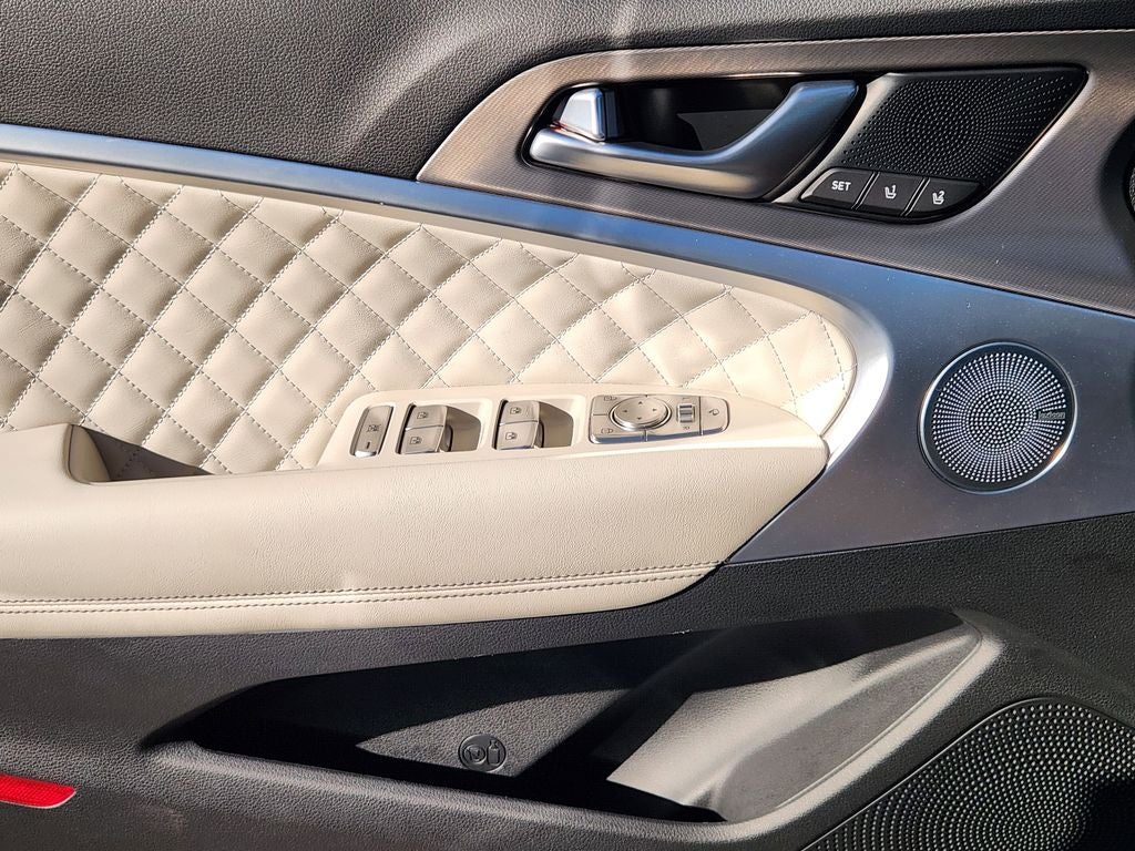 2025 Genesis G70 3.3T Sport Advanced