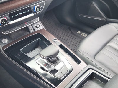 2022 Audi Q5 40 Premium Plus quattro